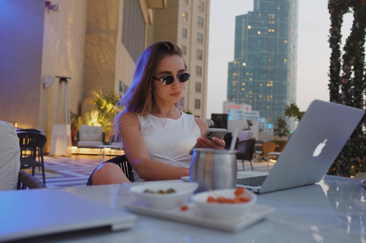 10 ChatGPT Prompts That Save Freelancers Hours Every Week