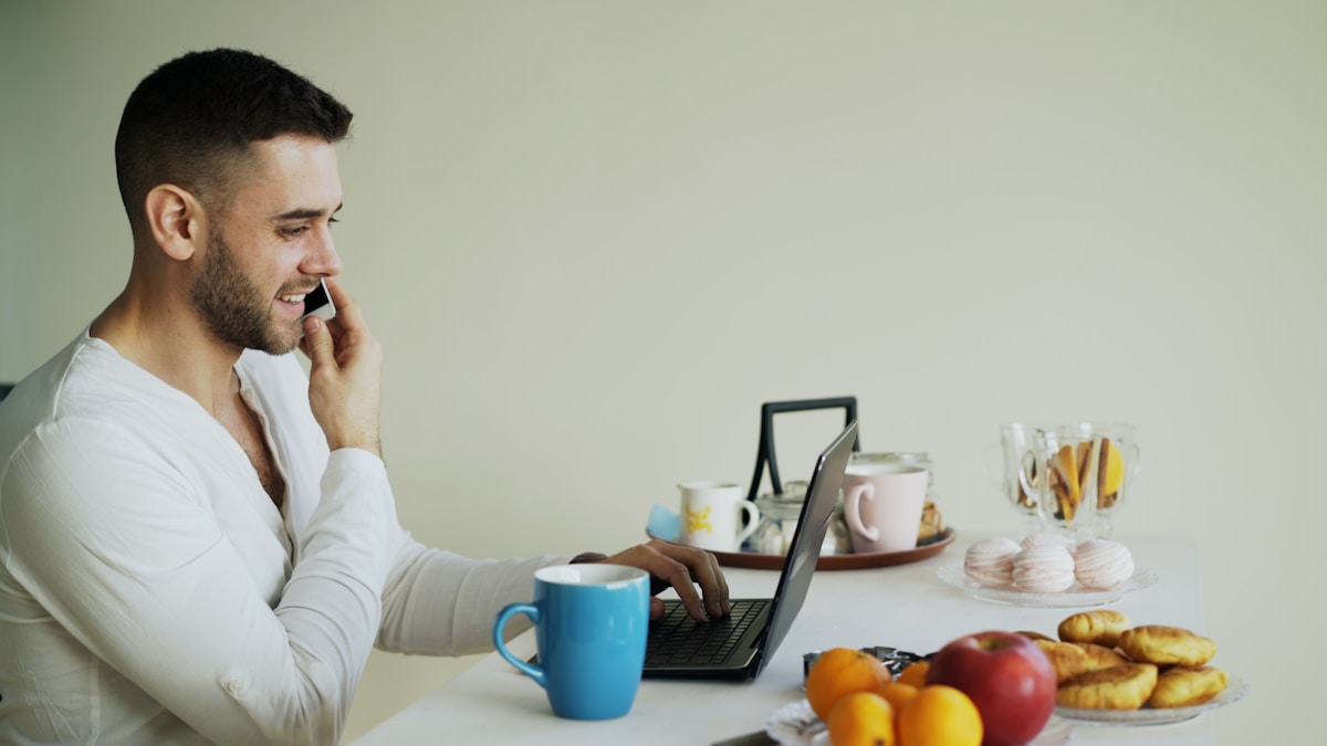 Best AI Tools for Freelance Writers in 2026